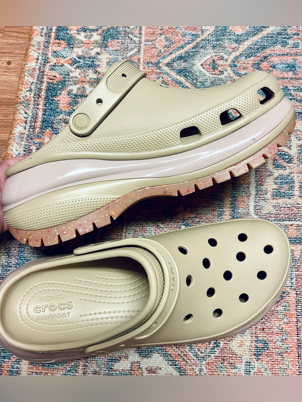 Crocs Mega Crush Clogs - Picture 6 of 7